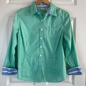 L.L. Bean Green and White Polka Button Down Cotton Stretch